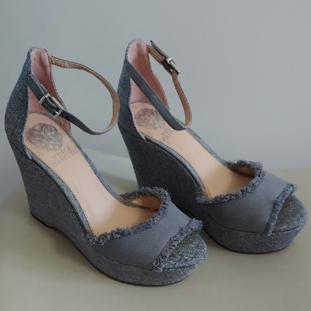 Vince Camuto Gray Platform Wedge Sandals W/Ankle Strap, Sz 7.5M/38